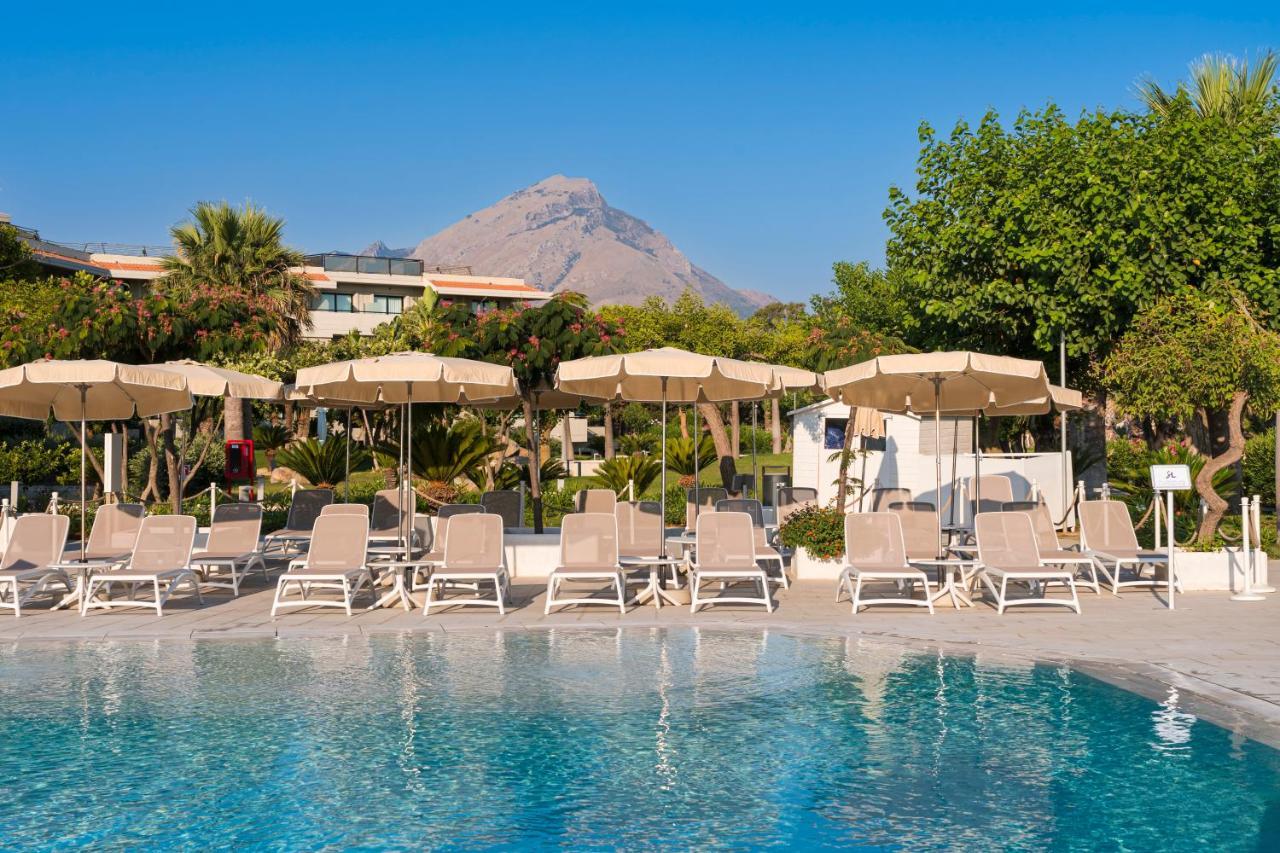 Resort Grand Palladium Sicilia & 5*